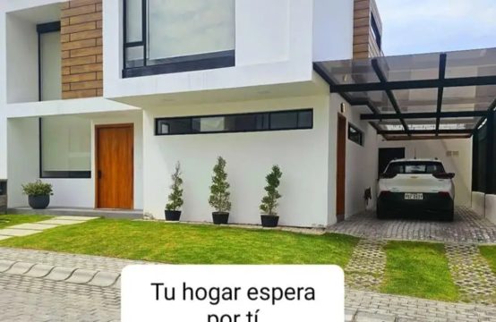 Casa de venta en Tumbaco sector Plaza Hilacril