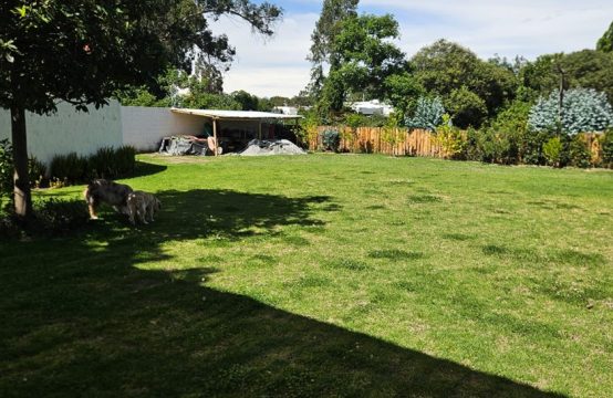 Terreno en venta en Tumbaco 1300 m2